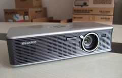 便携投影机 夏普XR-V6X特价仅6800元