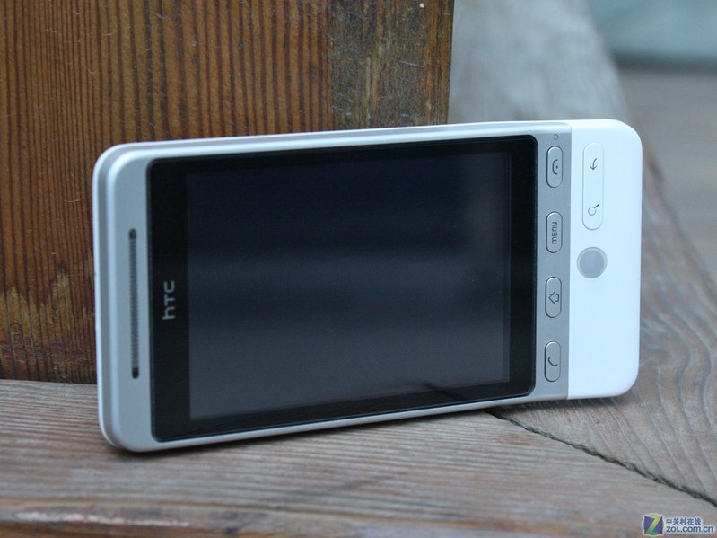 安卓翘下巴之作 HTC Hero售2250
