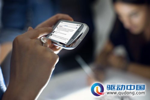 诺基亚第二款Symbian^3智能手机C7全球首发
