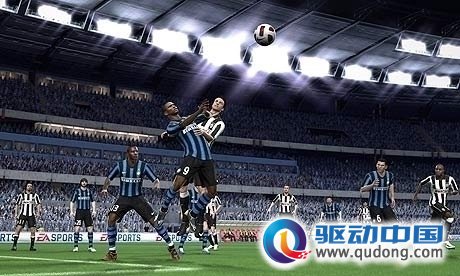 足球游戏受欧洲人追捧  《FIFA11》新年开门红