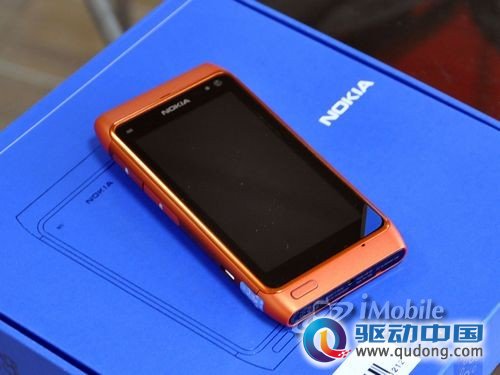 诺基亚N8价格再度下挫 现价2490元