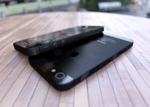 问世间iPhone 5为何物？直教渲染图以假乱真