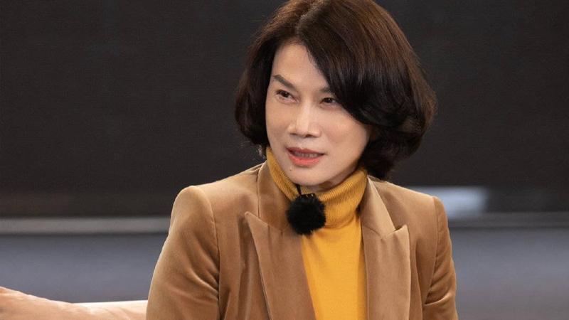 董明珠再次引发热议：给国家贡献1400亿税收，身上毛衣不到200块
