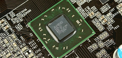 一线仅售499!12款785G主板挺进中关村