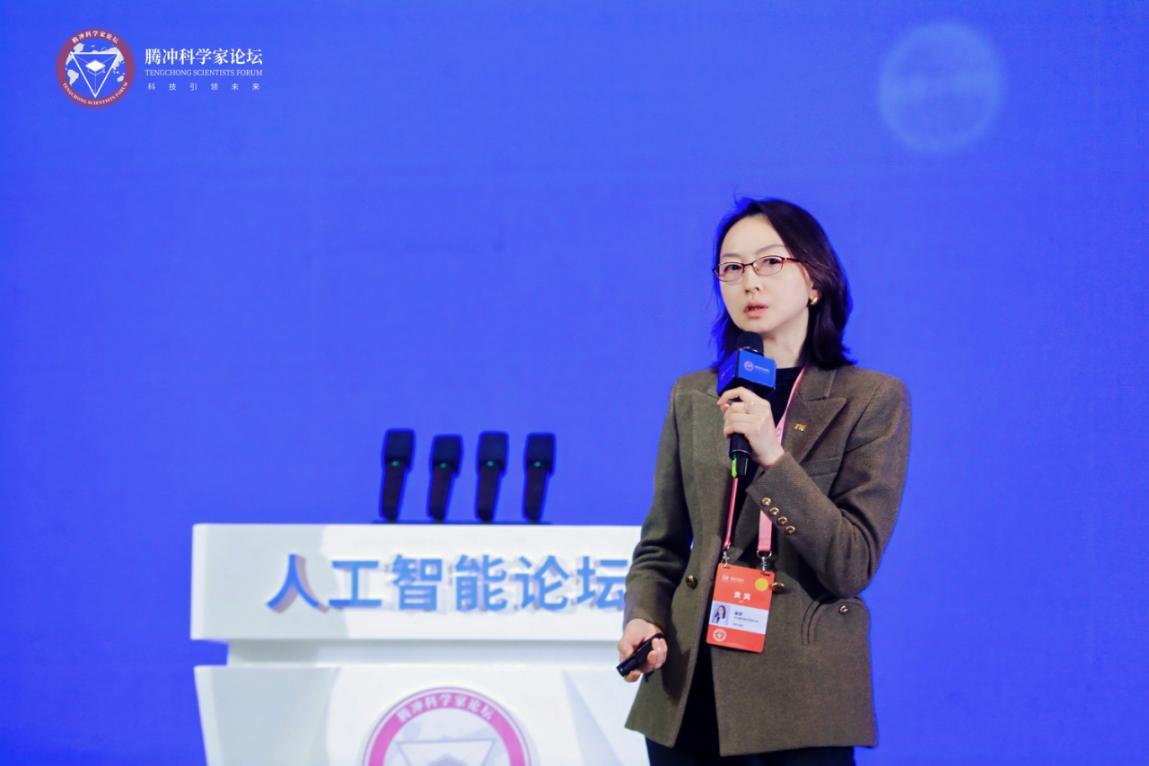 中兴通讯首席发展官崔丽：由数向实，智启未来